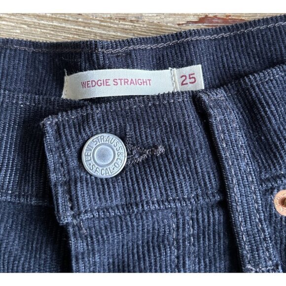 Levi's Jeans Womens Size 25 WEDGIE Button Fly Washed Black Corduroy Stretch - Picture 4 of 4